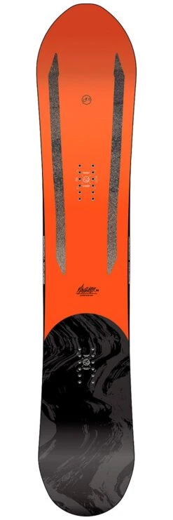 Titelseite 11 Snowboard Capita The Navigator